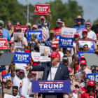 Fotografia de l’expresident dels EUA Donald Trump en un míting.