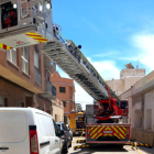 Diversos vehicles dels Bombers van actuar en l’incendi.