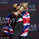 Hamilton va augmentar la seua plusmarca de victòries i va guanyar per novena vegada a Silverstone.