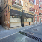 El Tocata, al carrer Lluís Besa al costat de la llibreria La Sabateria, tindrà entrada pel carrer Llopis (esq.).