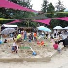 La ‘platgeta’ del festival, a la plaça de la Closa, va reunir el públic familiar amb els més petits.