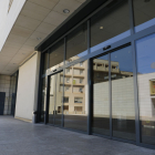 La façana principal del Museu de Lleida, amb les noves portes d’obertura automàtica.