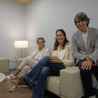 Digna Torres, Eva López i Manel Simon, durant l’entrevista a la redacció de SEGRE. - SEGRE