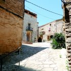 El interior del pueblo de Montfalcó Murallat.