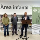 La inauguració de la biblioteca de Sort ha comptat amb els parlaments de la consellera de Cultura, Sònia Hernández, l'alcalde de Sort, Baldo Farré i el director de la biblioteca. Rosendo Manrique.