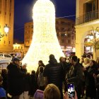 Un nou element és la campana gegant a la plaça de l’Ajuntament.