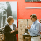 Maite y Jaume, directora de finanzas y director general, durante la visita