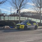 Desmantellen el campament de persones sense llar de l'avinguda del Segre de Lleida.