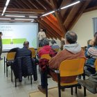 La xarrada va tenir lloc en una sala de l’ajuntament de la Vall de Boí, a Durro. - AJUNTAMENT DE LA VALL DE BOÍ