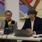 El president del Comitè de Llavor d'Afrucat, Joan Serentill, i el director general d'Afrucat, Manel Simon, durant la presentació dels resultats de l'Infolienal 2024 a la seu de la patronal a Lleida.