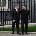 Keir Starmer va oferir una calorosa rebuda al president ucraïnès, Volodímir Zelenski, a Londres. - STEFAN ROUSSEAU / PA WIRE / DPA