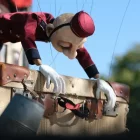 'The Bellhop', d'Hilarilar Marionetas.