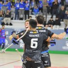 Sebas Moncusí, Darío Giménez i Paiva celebren un gol. - SEBAS MONCUSÍ