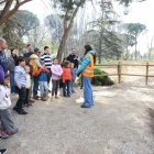 Els veïns van participar en visites guiades per la zona renaturalitzada del parc de les Basses. - MAGDALENA ALTISENT