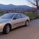 Imatge d’un vehicle abandonat ahir a Santa Magdalena. - C.SANS