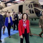 Robles va presidir ahir l’entrega d’un helicòpter a l’Exèrcit. - EFE