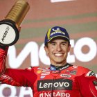 Marc, flanquejat per Viñales, que va ser penalitzat, i Bagnaia. - GRESINI