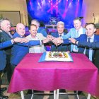 Laporta, a la Penya de Fraga- El president Joan Laporta va assistir divendres a la celebració del 50 aniversari de la Penya Barcelonista de Fraga i Comarca Jaume Pallarés. El van acompanyar els directius lleidatans del club Josep Ignaci Macià i Sisco Pujol. - FC BARCELONA