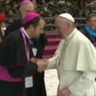 L’exbisbe de Solsona, amb el papa Francesc.