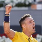 Roberto Bautista celebra la seua victòria d’ahir a Madrid. - EFE