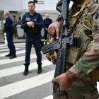 Militars francesos a prop de l’institut de Nantes. - LOIC VENANCE / AFP / DPA