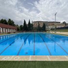 Vista general de la piscina municipal de Solsona. - AJUNTAMENT DE SOLSONA