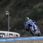 Àlex Márquez, con su Ducati sobre el asfalto de Jerez en el primer día de entrenamientos en el Gran Premio de España de Moto GP.