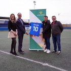 Representants de Caixa Rural i del club al Recasens.