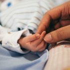 Els permisos per naixement són de 16 setmanes. - EP