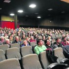 La platea del Cine París durant la projecció de ‘Casablanca’ dissabte passat. - ACN