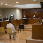 El condemnat, durant el judici que es va celebrar el març del 2022 a l’Audiència de Lleida. - SEGRE