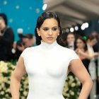 Rosalía va vestir un ‘custom’ de LaQuan Smith. - GETTY IMAGES