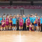 Oriol Paulí va ser un dels jugadors de l’Hiopos Lleida que va participar en l’activitat solidària amb una vintena de voluntaris.