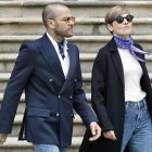 L’exfutbolista Dani Alves i la seua advocada, Inés Guardiola. - EFE