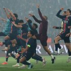 Els jugadors del PSG celebren la classificació. - EFE