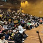 García Carrizo va fer una conferència davant de centenars d’escolars al campus de Cappont de la UdL. - MARC CARBONELL