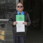Joan Pujal, amb les al·legacions al pressupost de l’ens comarcal. - LAIA PEDRÓS
