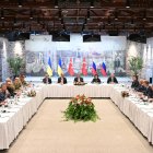 Taula de negociació entre Ucraïna i Rússia, amb la mediació de Turquia, el 16 de maig