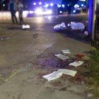 Sangre en el lugar del atropello en el exterior del RCDE Stadium.