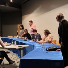 Bosch i Quintana deixen el ple mentre el portaveu socialista s’hi reincorpora després de plantar-lo. - AMADO FORROLLA