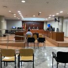 El condemnat ahir, al banc de l’Audiència. - A. GUERRERO