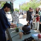Bonsais, te i gelats japonesos no van faltar a l’esdeveniment, que va estar presidit per la cònsol del Japó a Barcelona. - J.GÓMEZ