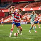 Andrea Gómez, jugant amb el Granada al Nuevo Los Cármenes. - GRANADA CF