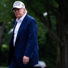 Trump diu després de conversar amb Von der Leyen que “tothom” vol negociar amb els EUA. - EFE/EPA/TIERNEY L CROS / POOL