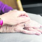 Més de la meitat dels beneficiaris dels ajuts de dependència són majors de 80 anys. - ACN