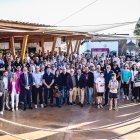 Festa per a les empreses de l’equip ACB- Poc més de 200 persones van assistir ahir a la sala Bambú Club a la festa organitzada pel Força Lleida per agrair a totes les empreses i patrocinadors que han col·laborat en aquesta primera temporada de l’Hiopos Lleida la màxima categoria. No van faltar els components de la primera plantilla, que demà tanquen la Lliga a la pista del Girona. - JAVI ENJUANES