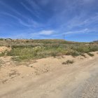 Terrenys al costat del polígon Polinansa on l’ajuntament d’Alcarràs proposa instal·lar el ‘datacenter’. - JORDI ECHEVARRIA