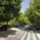 Una vista del carrer Robert Gerhard de Cambrils.