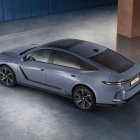 La vuitena generació del nou Lexus ES fa la seua posada de llarg a Europa.