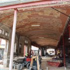 Demolició parcial de les façanes dels Docs que deixen veure l’interior - AMADO FORROLLA